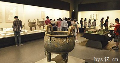 博物馆学视野的在研究博物馆文物陈列中的重要性分析,参观历史博物馆的意义