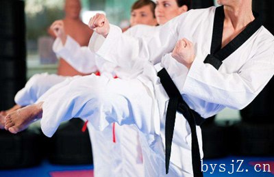 探讨武术、跆拳道教学与学校体育的相互作用与影响,跆拳道在中国的发展
