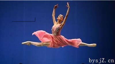 舞蹈基本功训练的内容与策略,基础舞蹈训练的名称是什么？