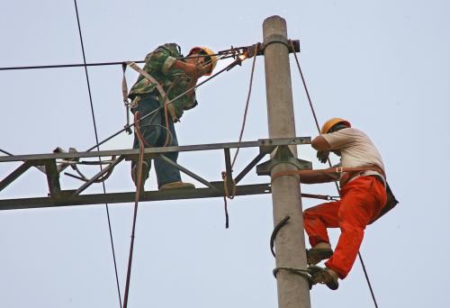 探讨建筑工程土建施工现场管理的改进方法