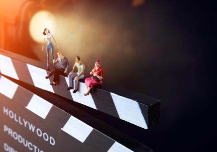 浅谈影视音乐的审美功能与心理