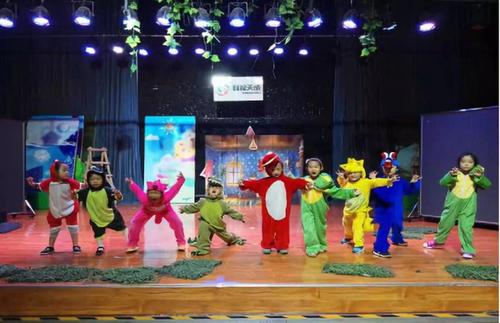 戏剧表演课程对播音主持的艺术的指导作用探讨