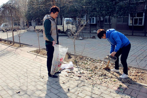 大学生社会实践中的问题与实践观的启示